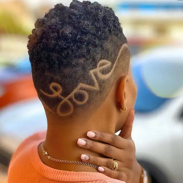 Short curly hair with love art side lines